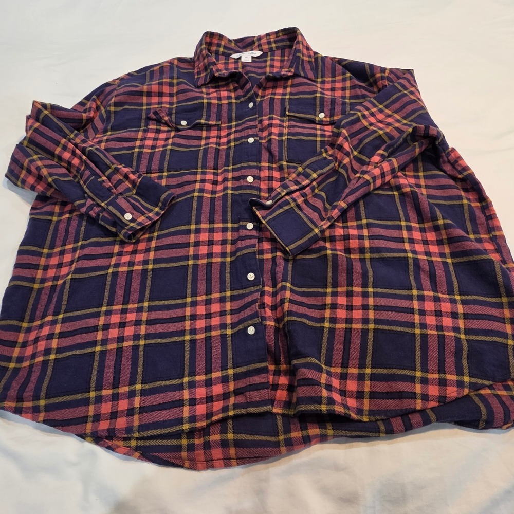 Old Navy The Boyfriend Shirt Womens 2X Navy Plaid Flannel Excellent Button Down